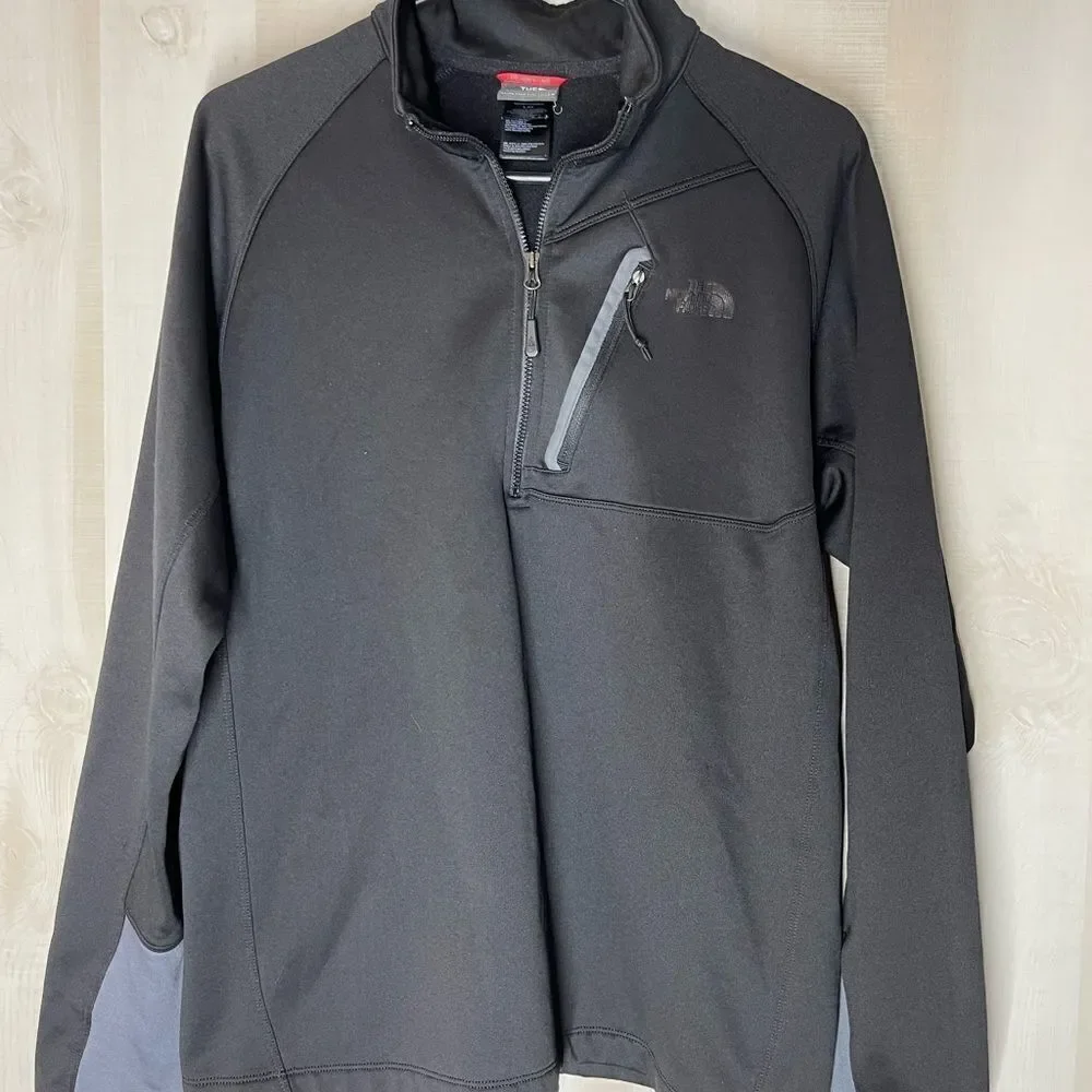 The North Face Canyonlands black 1/2 zip long‎ sleeve pullover, size large